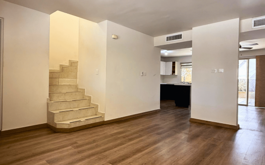 CASA EN VENTA MONTICELLO