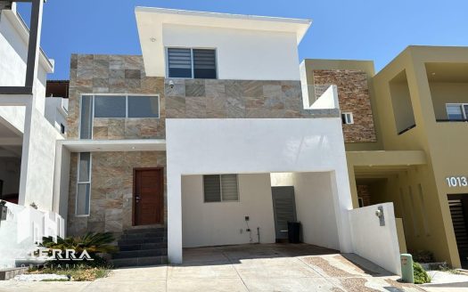 CASA EN VENTA RESIDENCIAL ALBATERRA