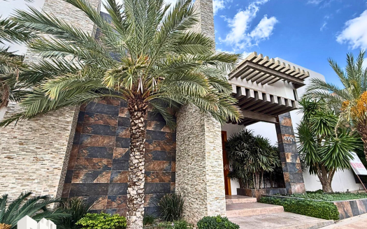 RESIDENCIA EN VENTA ZONA VALLES