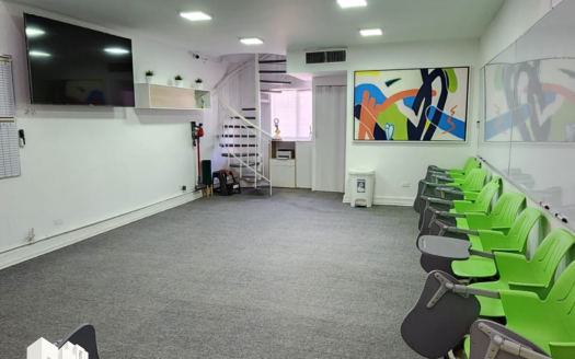 LOCALES COMERCIALES EN VENTA