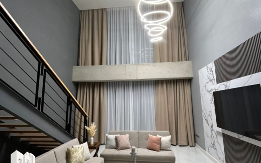 PENTHOUSE COMPLETAMENTE AMUEBLADO EN RENTA EN METROLOFT