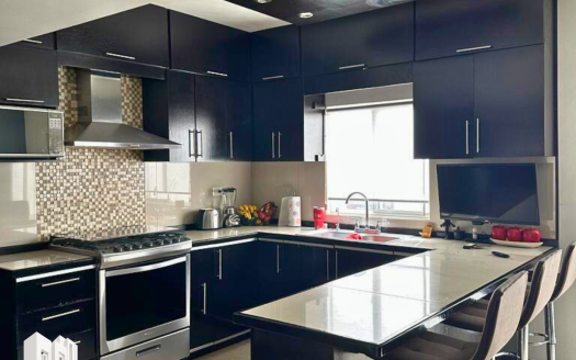 CASA EN VENTA EN LA CANTERA