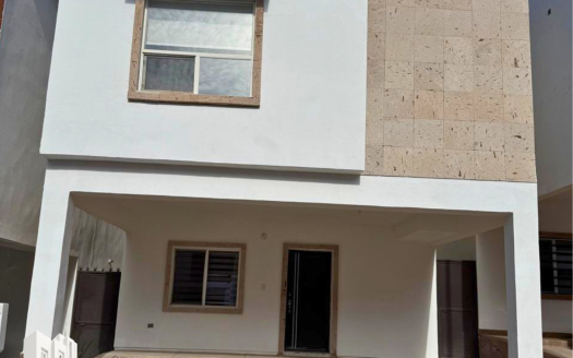 CASA AMUEBLADA EN RENTA EN LA CANTERA