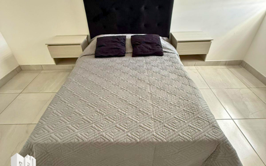 CASA AMUEBLADA EN RENTA EN LA CANTERA