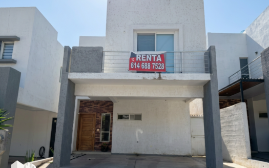 CASA EN RENTA RINCONADAS DEL VALLE