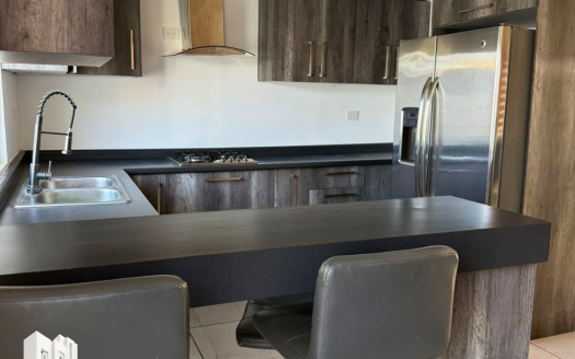CASA EN VENTA AVENIDA DE LA CANTERA