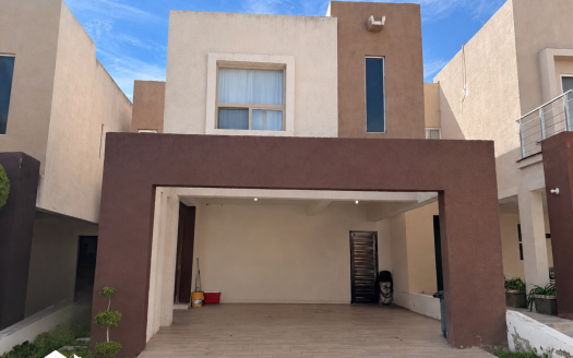 CASA EN RENTA RINCONADAS DEL VALLE